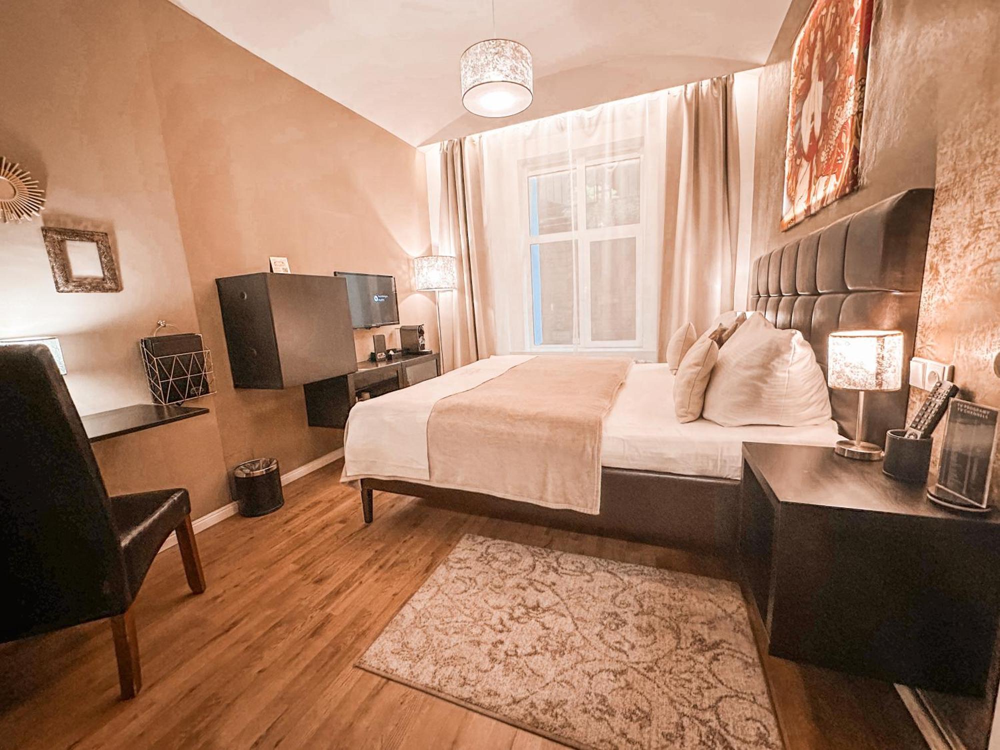 פראג Alfons Boutique Hotel מראה חיצוני תמונה