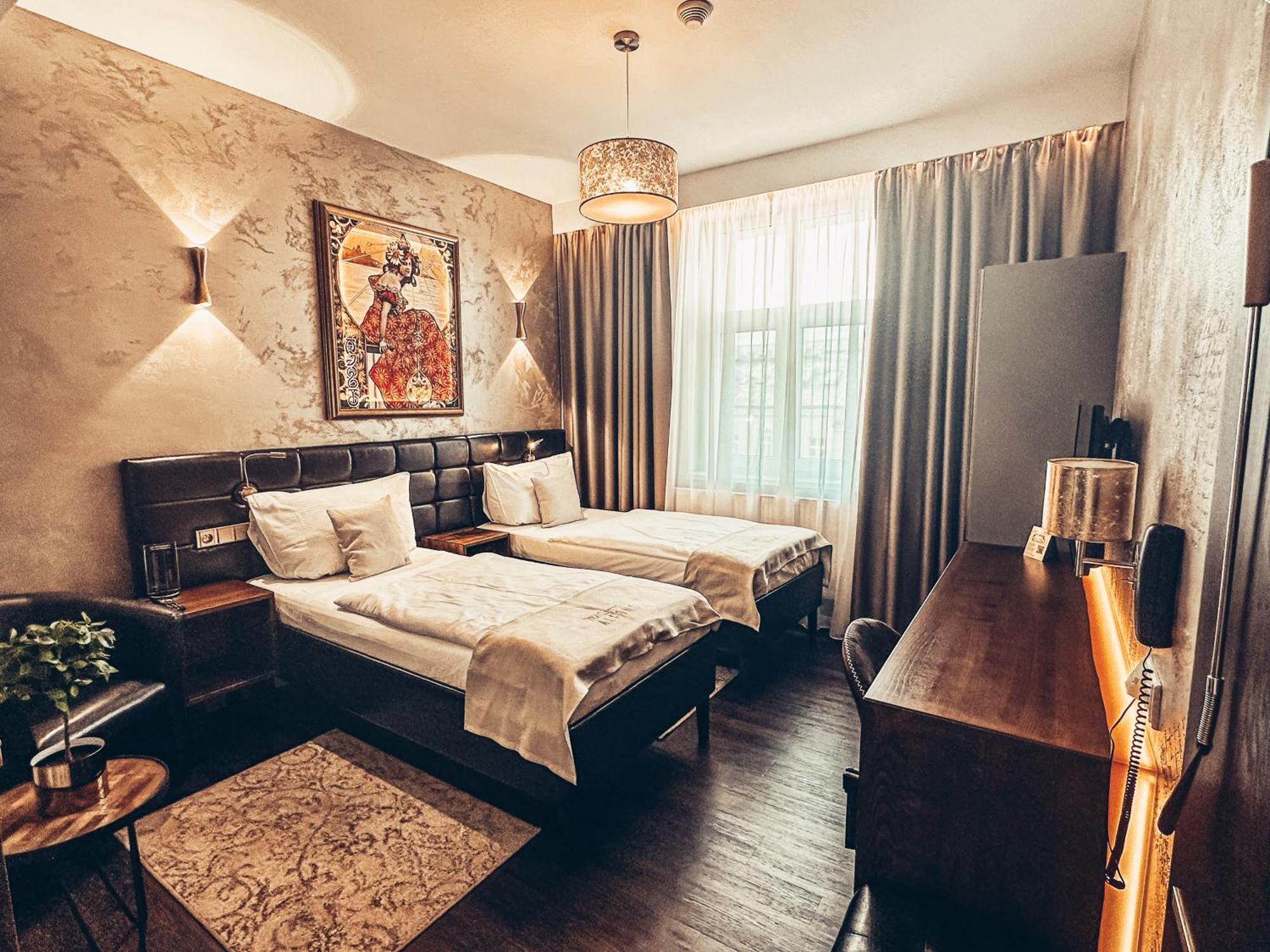 פראג Alfons Boutique Hotel מראה חיצוני תמונה